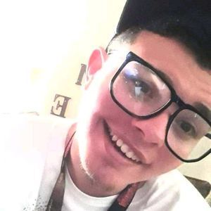 Meet your Posher, Manuel